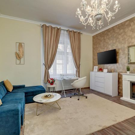 Buda Center Apartment Budapest Eksteriør billede